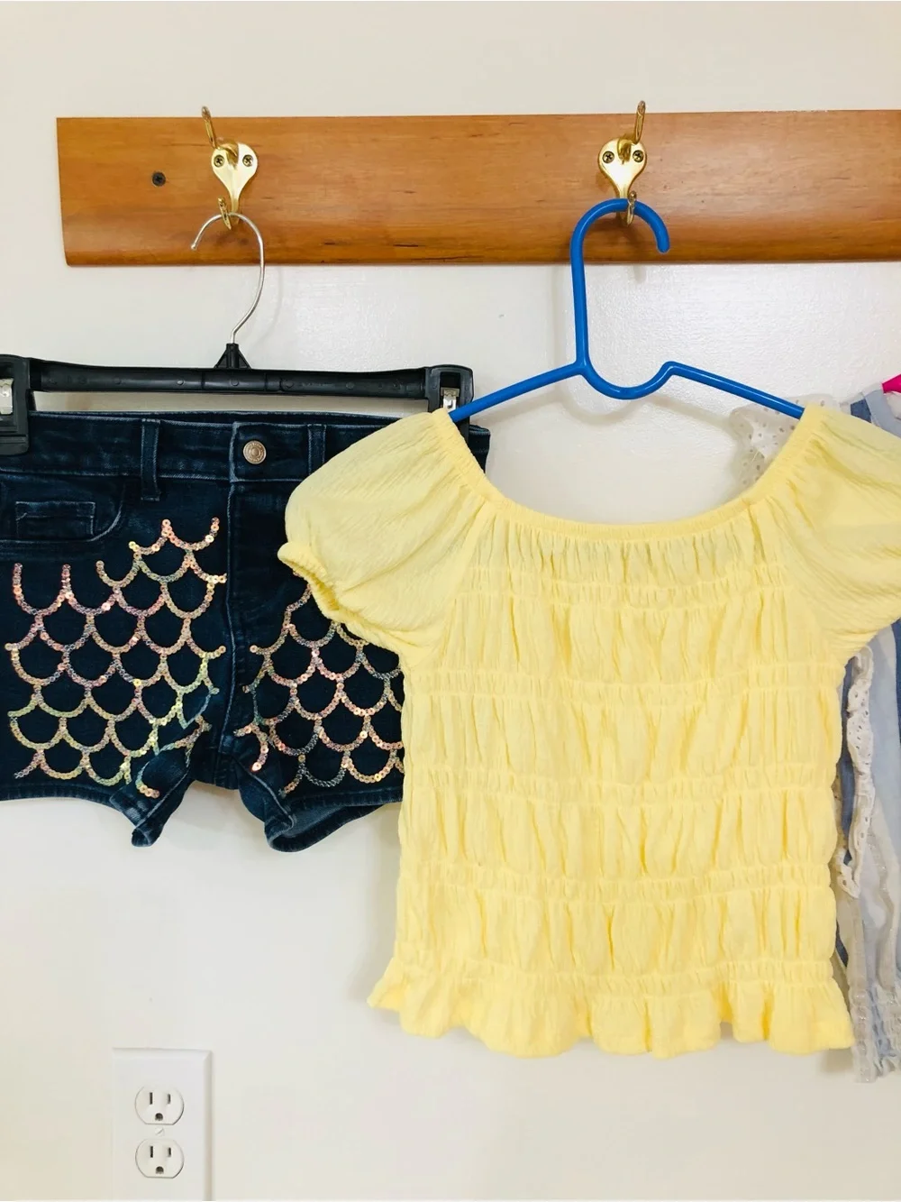 Mixed Girls Clothing Lot - Bright Pink, Yellow, Aqua & Floral Pieces